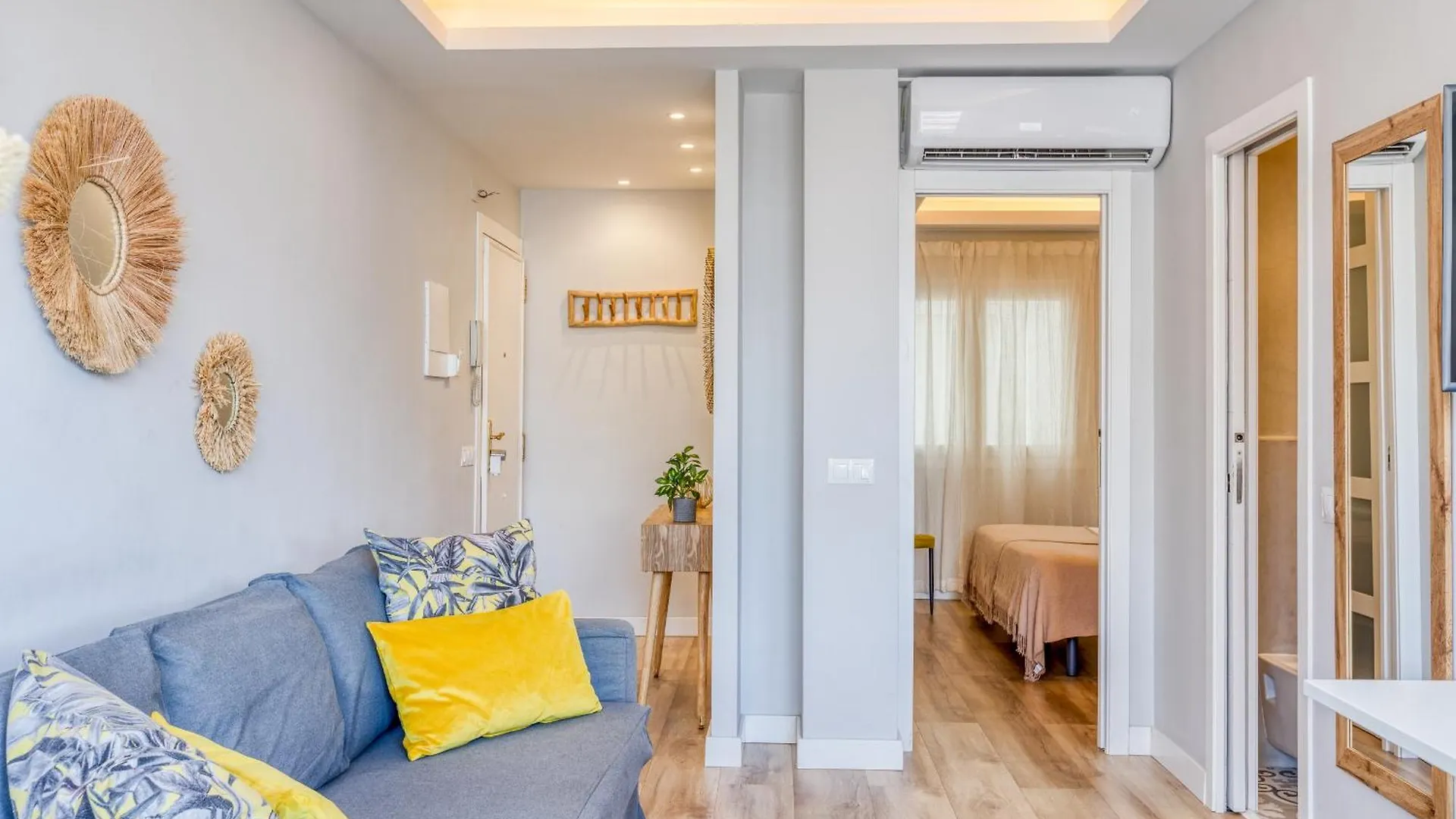 Hanami Avenida De Espana La Gaviota Estepona Apartment