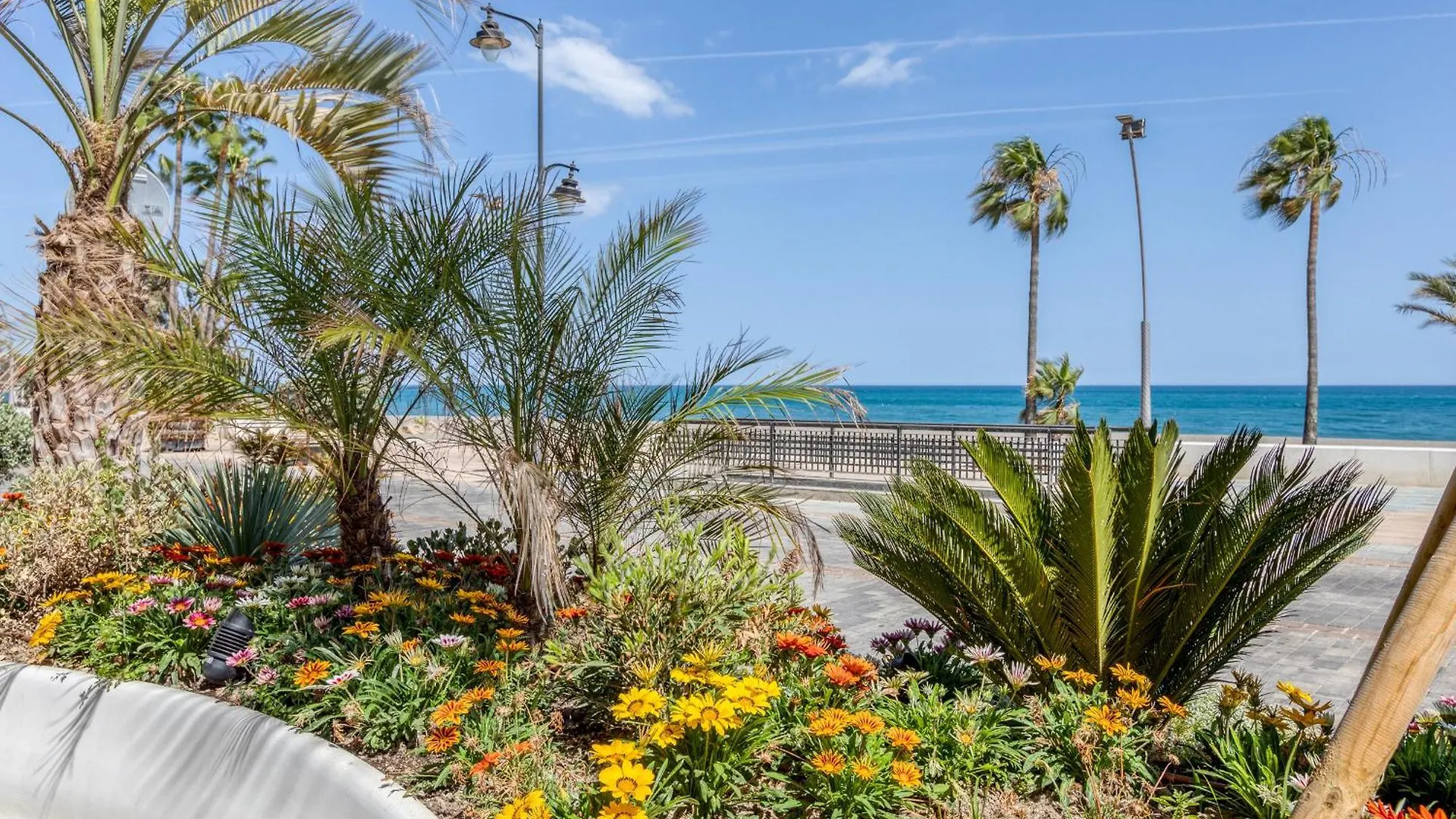 Apartment Hanami Avenida De Espana La Gaviota Estepona